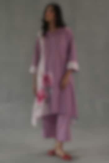 Pink Feather Linen Watercolor Rose Printed Kurta Set by Roza Pret at Pernia's Pop Up Shop