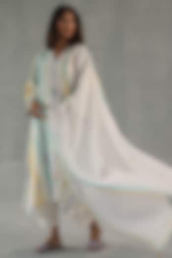 Ivory Chanderi Watercolor Printed Stole by Roza Pret at Pernia's Pop Up Shop