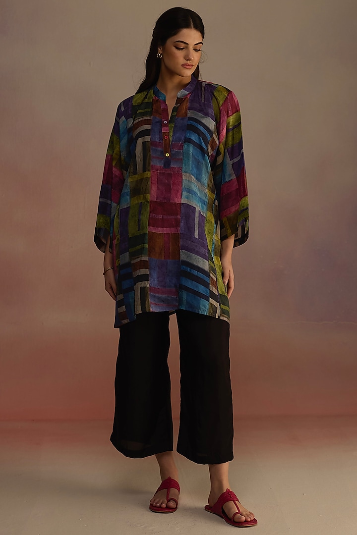 Multi-Colored Habutai Silk Hand-Sketched Printed Boxy Top by Roza Pret at Pernia's Pop Up Shop