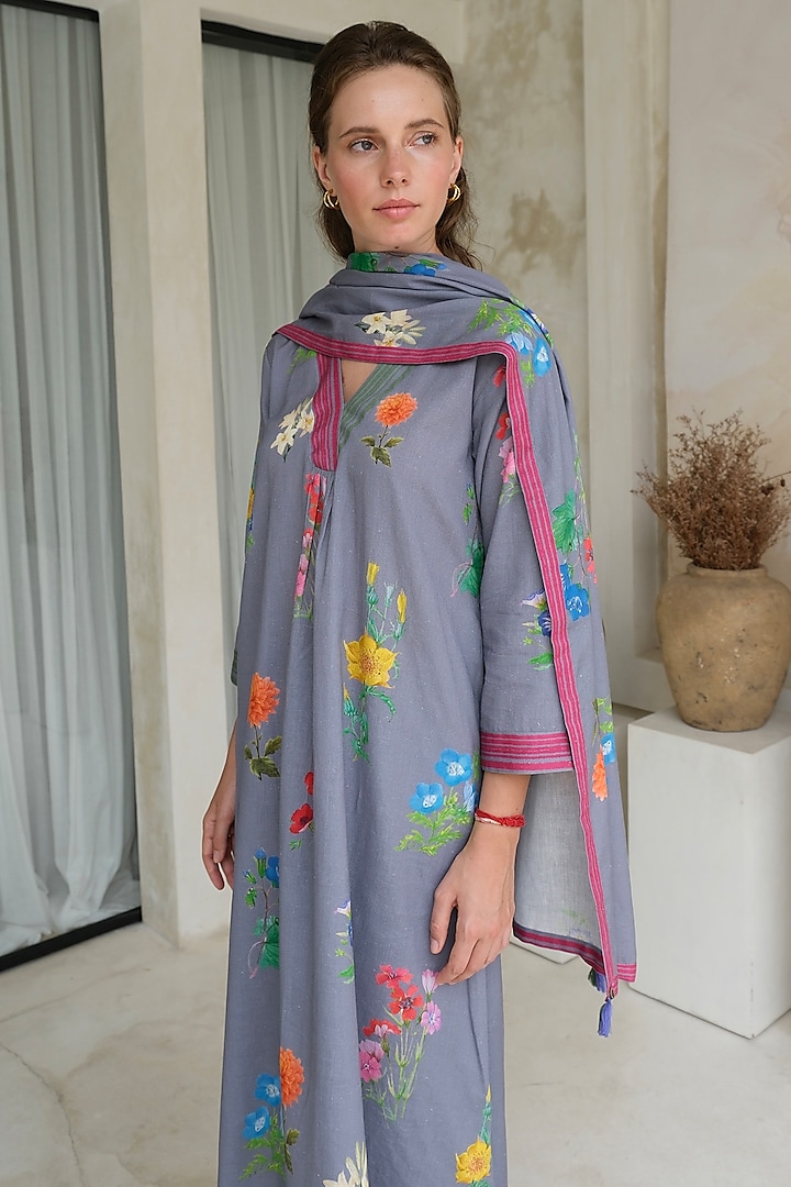 Periwinkle Linen Floral Stole by Roza Pret at Pernia's Pop Up Shop