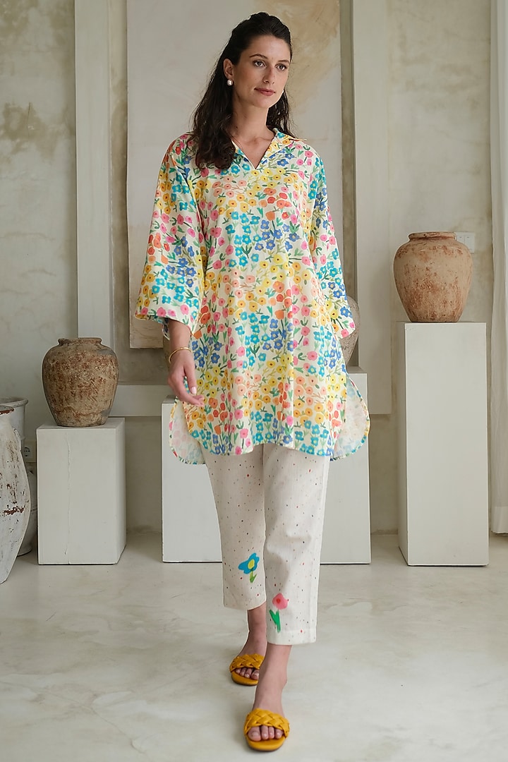 Multi-Colored Linen A-Line Kaftan by Roza Pret at Pernia's Pop Up Shop