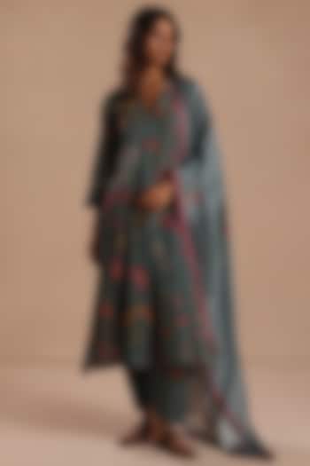 Blue Chanderi Floral Motif Stole by Roza Pret at Pernia's Pop Up Shop