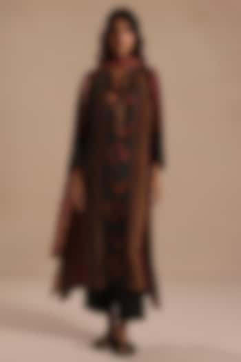 Maroon Habutai Silk Floral Stole by Roza Pret at Pernia's Pop Up Shop