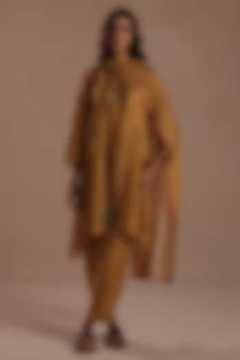 Mustard Habutai Silk Floral Motif Stole by Roza Pret at Pernia's Pop Up Shop