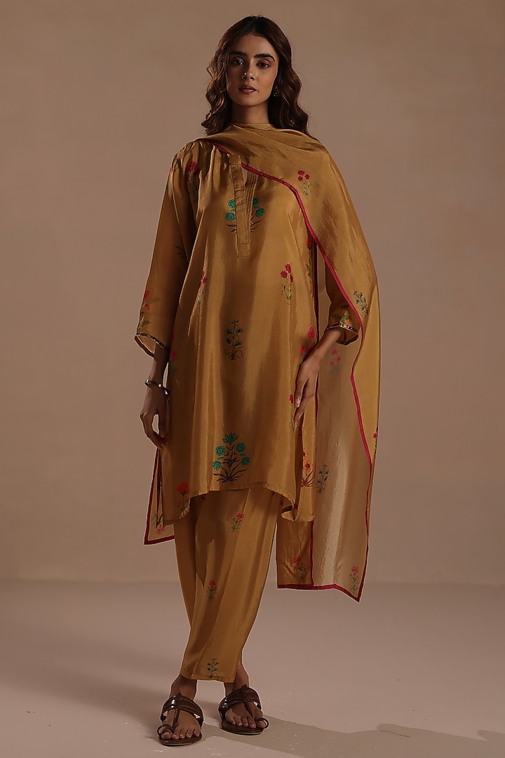 Mustard Habutai Silk Floral Motif Stole by Roza Pret at Pernia's Pop Up Shop