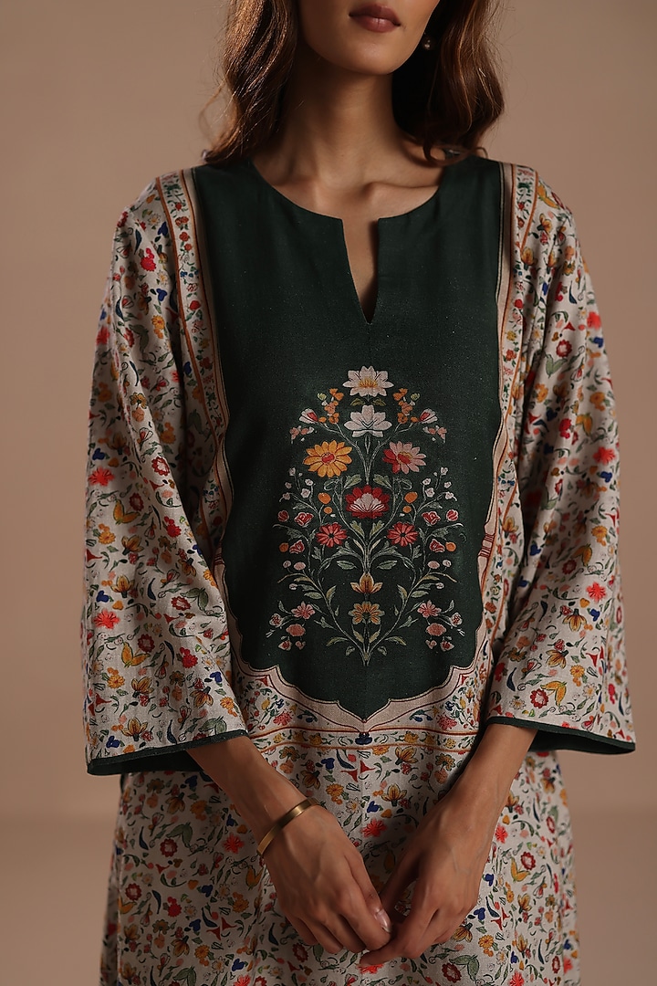 Multi-Colored Pashmina Floral Printed Kurta Set by Roza Pret at Pernia's Pop Up Shop