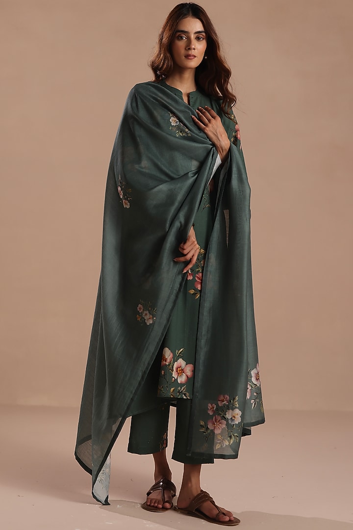 Green Chanderi Printed Stole by Roza Pret at Pernia's Pop Up Shop