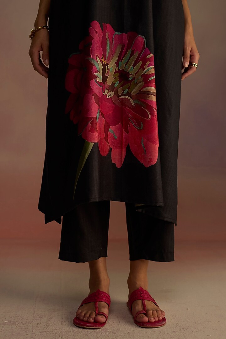 Black Silk Wool Watercolor Hand-Drawn Floral Printed A-Line Kurta Set by Roza Pret at Pernia's Pop Up Shop