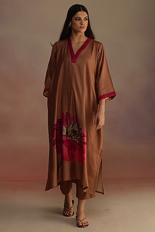 Brown Silk Wool Watercolor Hand-Drawn Floral Printed A-Line Kurta Set by Roza Pret