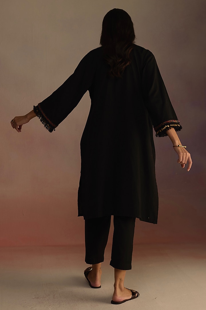 Black Linen Kurta Set by Roza Pret at Pernia's Pop Up Shop