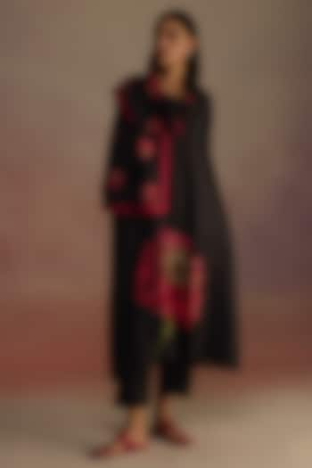 Black Silk Wool Hand-Drawn Watercolor Floral Printed Stole by Roza Pret at Pernia's Pop Up Shop