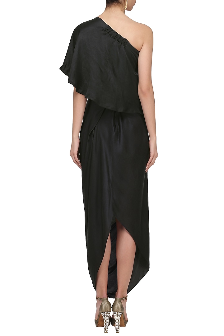 Navy and black coin embroidered cape and skirt set available only at Pernia's Pop Up Shop.