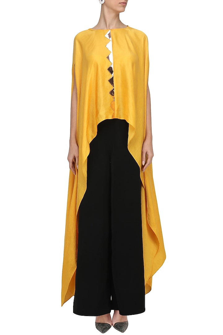 Yellow zig zag embroiderd kaftan top available only at Pernia's Pop Up Shop.