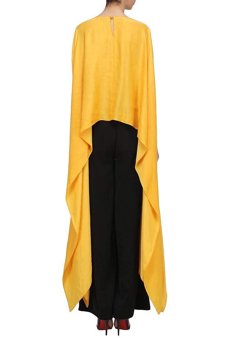 Yellow zig zag embroiderd kaftan top available only at Pernia's Pop Up Shop.
