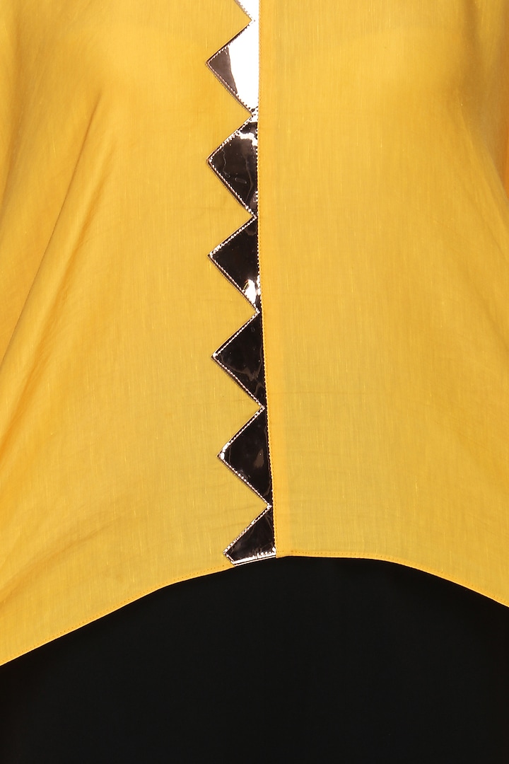 Yellow zig zag embroiderd kaftan top available only at Pernia's Pop Up Shop.