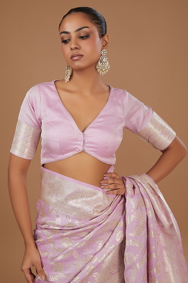 Lavender Silk Jamdani Printed & Weaves Embroidered Party Wear Saree Set by Roohbab at Pernia's Pop Up Shop