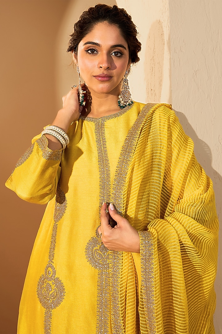 Mustard Yellow Viscose Raw Silk & Chanderi Zari Embroidered Kurta Set by RoohbyRidhimaa at Pernia's Pop Up Shop