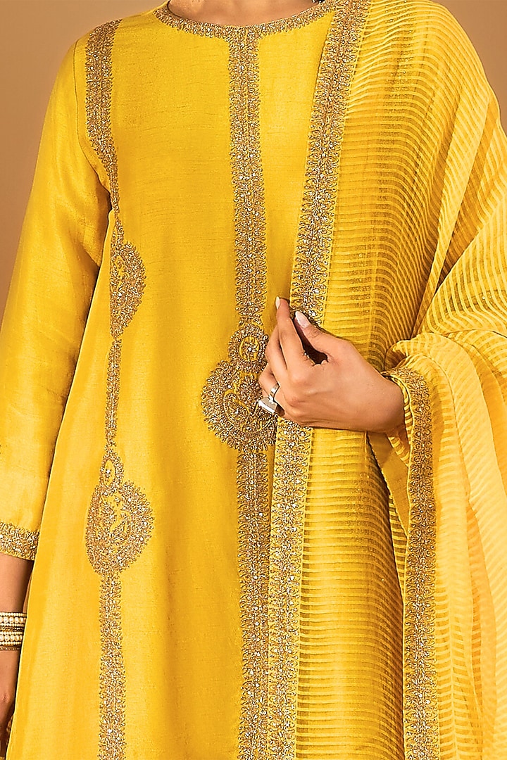 Mustard Yellow Viscose Raw Silk & Chanderi Zari Embroidered Kurta Set by RoohbyRidhimaa at Pernia's Pop Up Shop