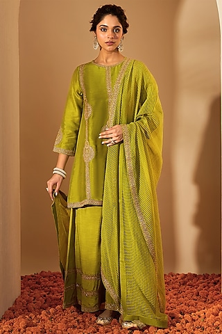 Green Viscose Raw Silk & Chanderi Zari Embroidered Kurta Set by RoohbyRidhimaa