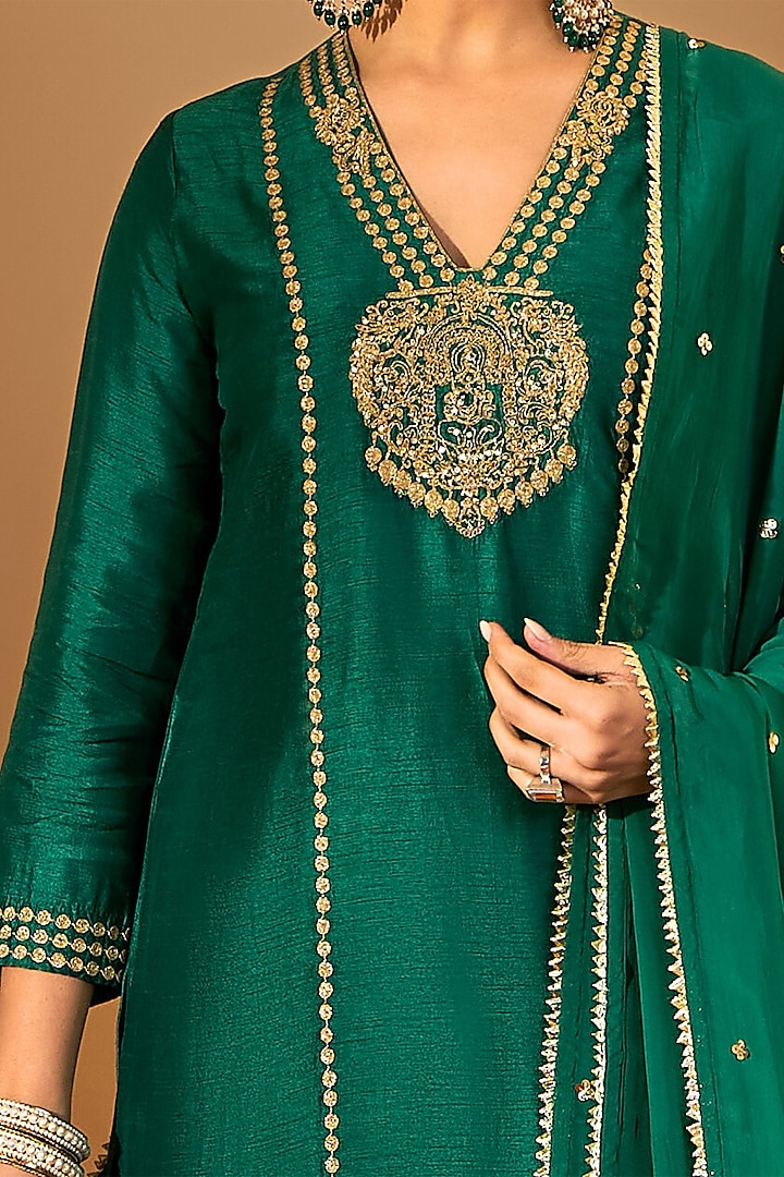 Pine Green Viscose Raw Silk & Organza Embroidered Kurta Set by RoohbyRidhimaa at Pernia's Pop Up Shop