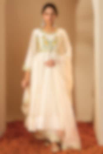 Off-White Pure Silk Chanderi Floral Embroidered Party Wear Anarkali Set by RoohbyRidhimaa at Pernia's Pop Up Shop