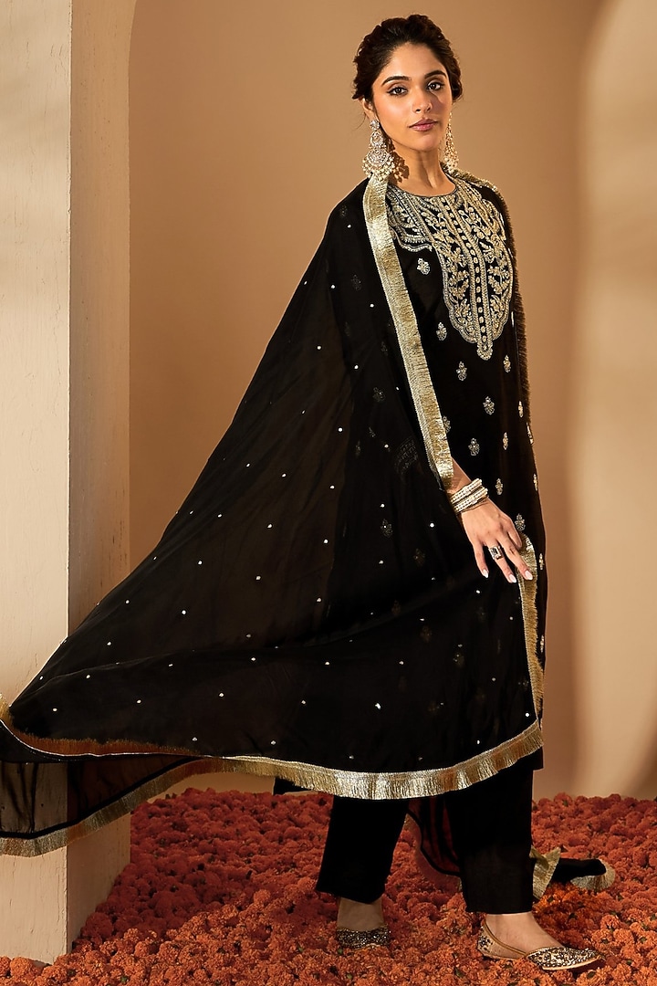Black Viscose Raw Silk & Silk Organza Embroidered Kurta Set by RoohbyRidhimaa at Pernia's Pop Up Shop