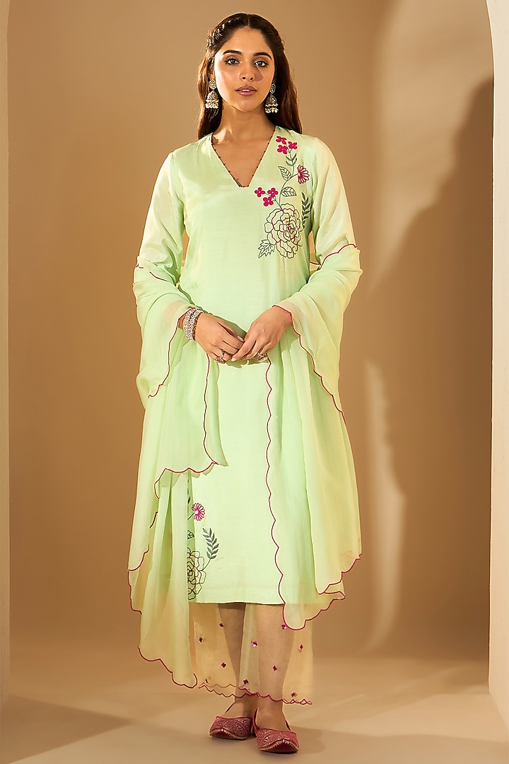 Pastel Green Viscose Raw Silk & Organza Sequins Embroidered Kurta Set by RoohbyRidhimaa at Pernia's Pop Up Shop