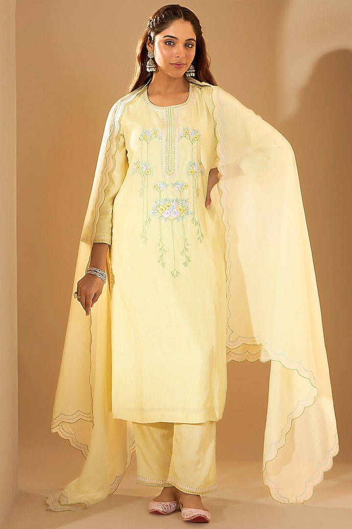 Powder Yellow Viscose Raw Silk & Organza Resham Embroidered Kurta Set by RoohbyRidhimaa at Pernia's Pop Up Shop