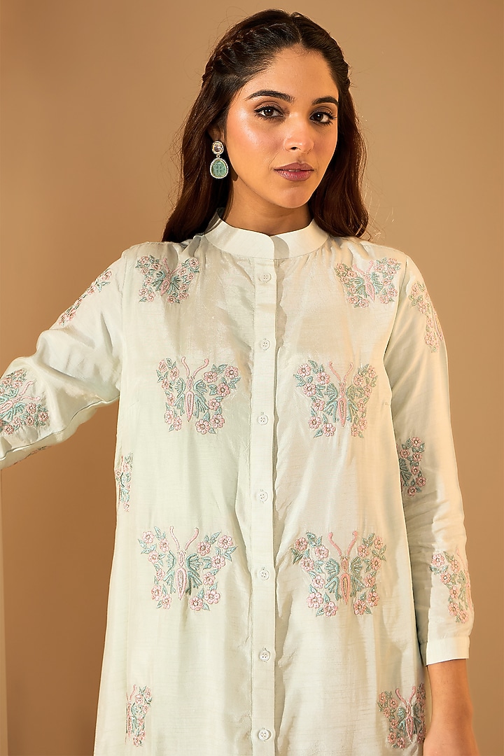 Powder Green Viscose Raw Silk Resham Embroidered Kurta Set by RoohbyRidhimaa at Pernia's Pop Up Shop