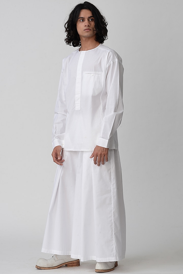 White Round Neck Shirt by Rajesh Pratap Singh Men