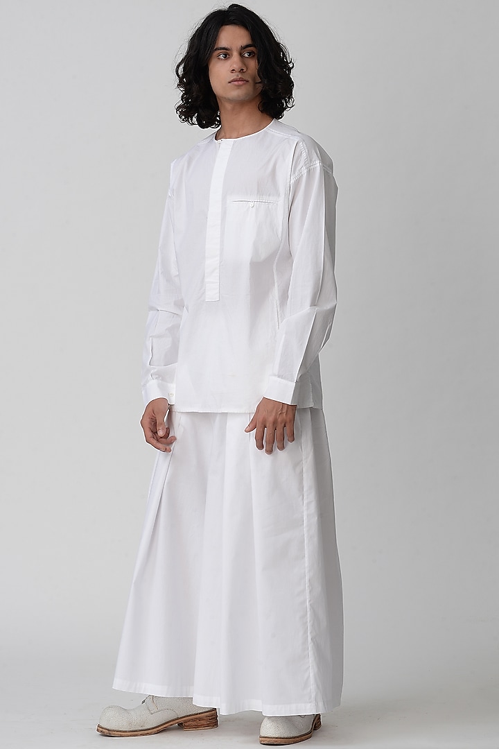 White Round Neck Party Wear Shirt by Rajesh Pratap Singh Men at Pernia's Pop Up Shop