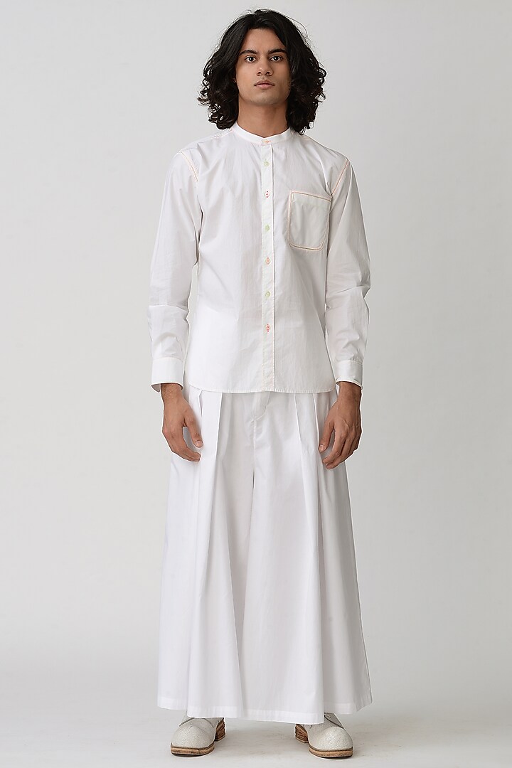 White Shirt With Thread Detailing by Rajesh Pratap Singh Men