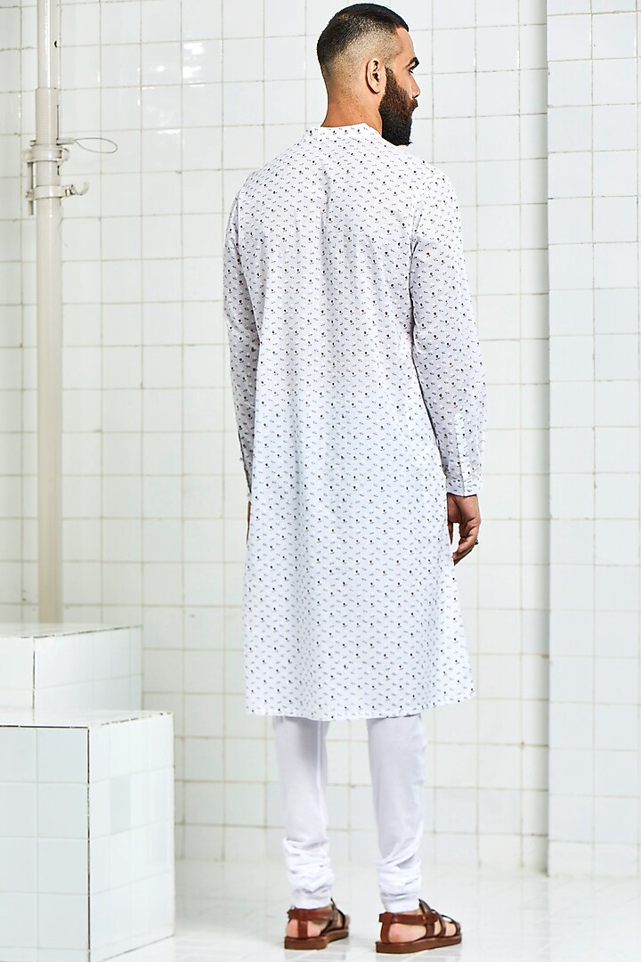 White Motifs Pintucked Kurta by Rajesh Pratap Singh Men at Pernia's Pop Up Shop