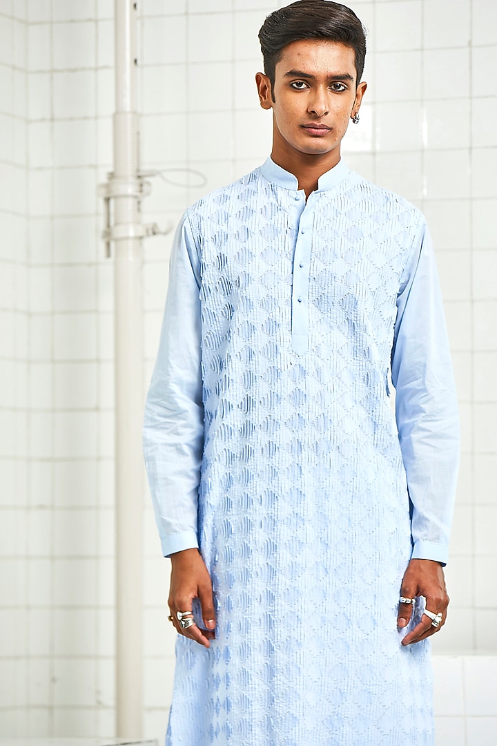 Blue 3D Textured Kurta by Rajesh Pratap Singh Men at Pernia's Pop Up Shop