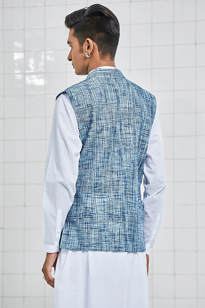 Melange Blue Linen Waistcoat by Rajesh Pratap Singh Men at Pernia's Pop Up Shop