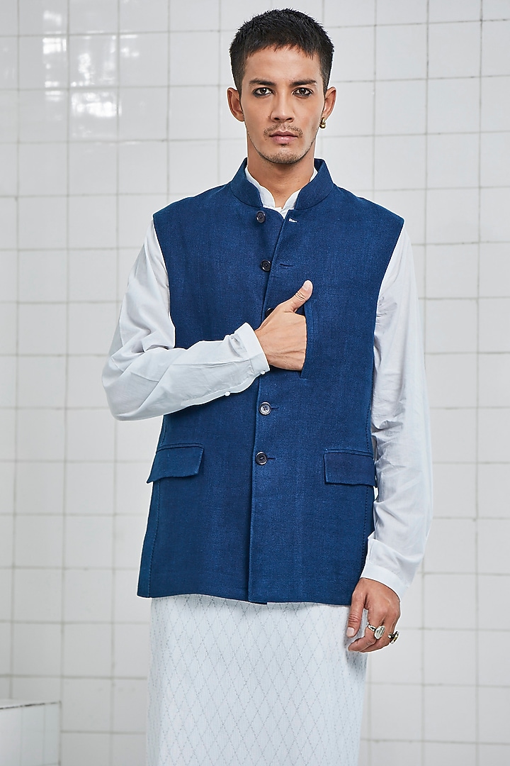 Indigo Linen Waistcoat With Welt Pockets by Rajesh Pratap Singh Men at Pernia's Pop Up Shop