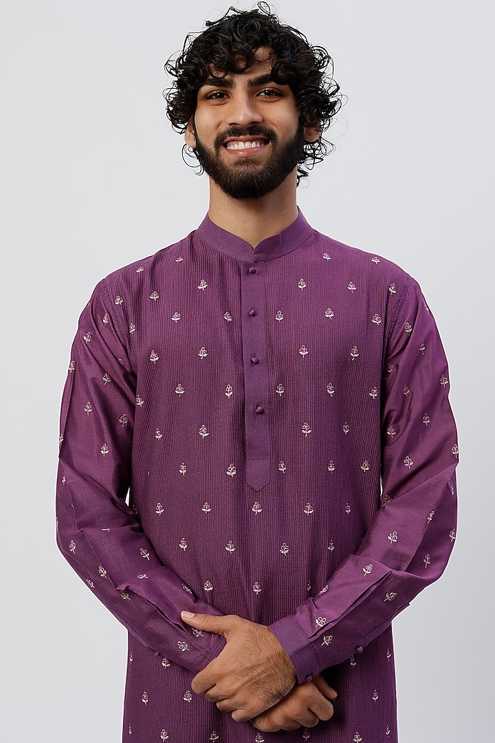 Aubergine Viscose Floral Embroidered Kurta Set by Rajesh Pratap Singh Men at Pernia's Pop Up Shop