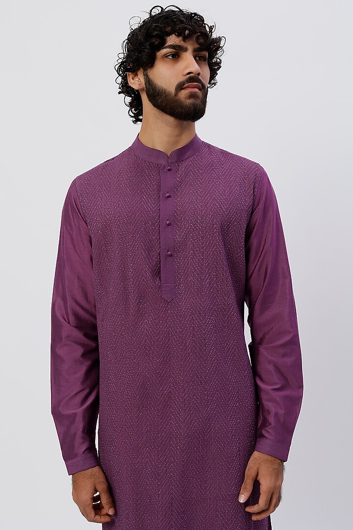 Aubergine Viscose Embroidered Kurta Set by Rajesh Pratap Singh Men at Pernia's Pop Up Shop