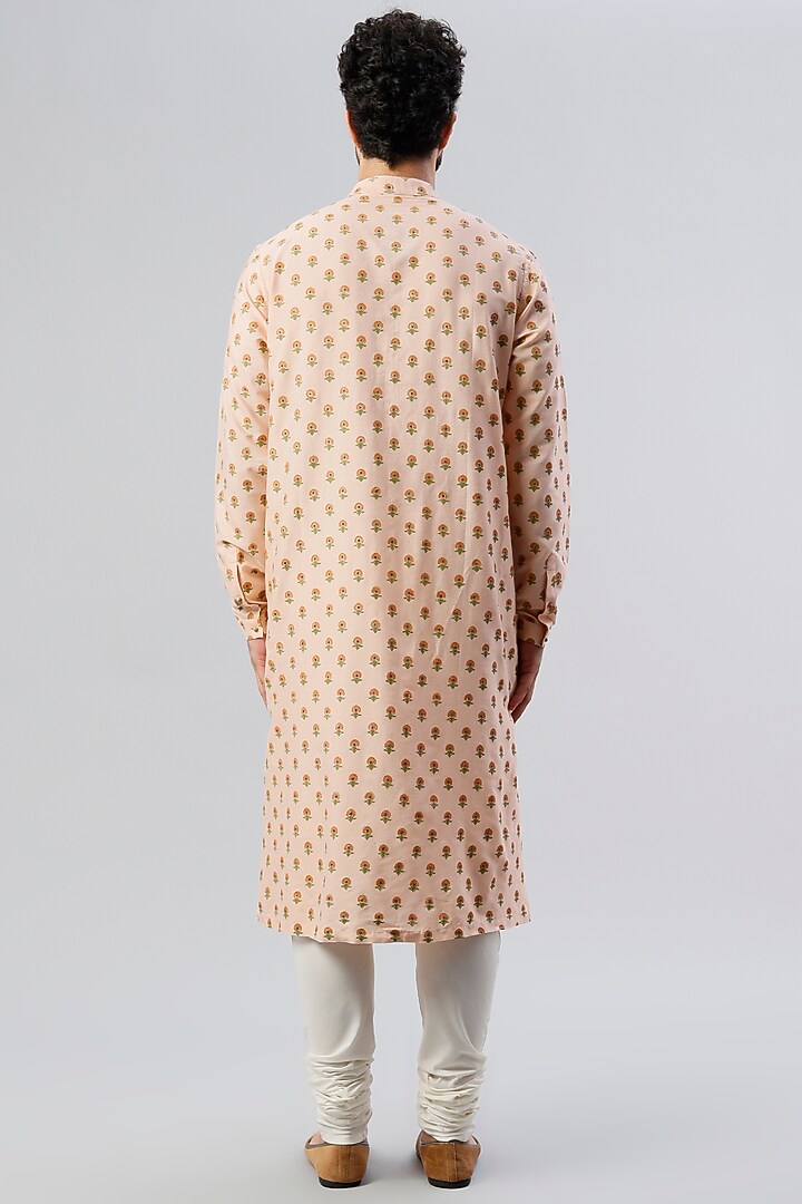 Peach Handloom Handspun Cotton Block Printed Kurta Set by Rajesh Pratap Singh Men at Pernia's Pop Up Shop