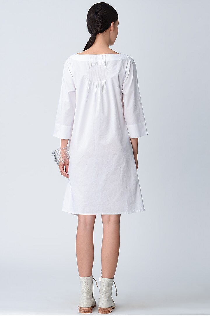 White Cotton Vacation Dress With Cone Pockets by Rajesh Pratap Singh at Pernia's Pop Up Shop