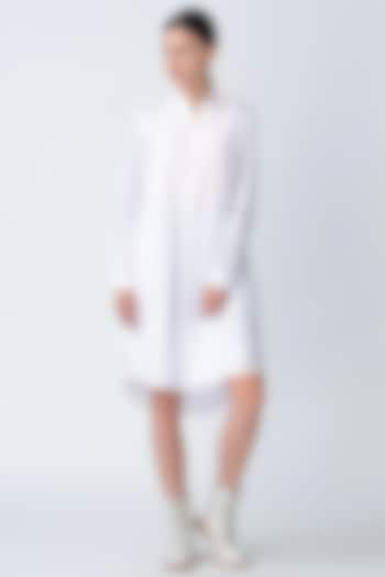 White Seam Stitch Detailed Tunic by Rajesh Pratap Singh at Pernia's Pop Up Shop