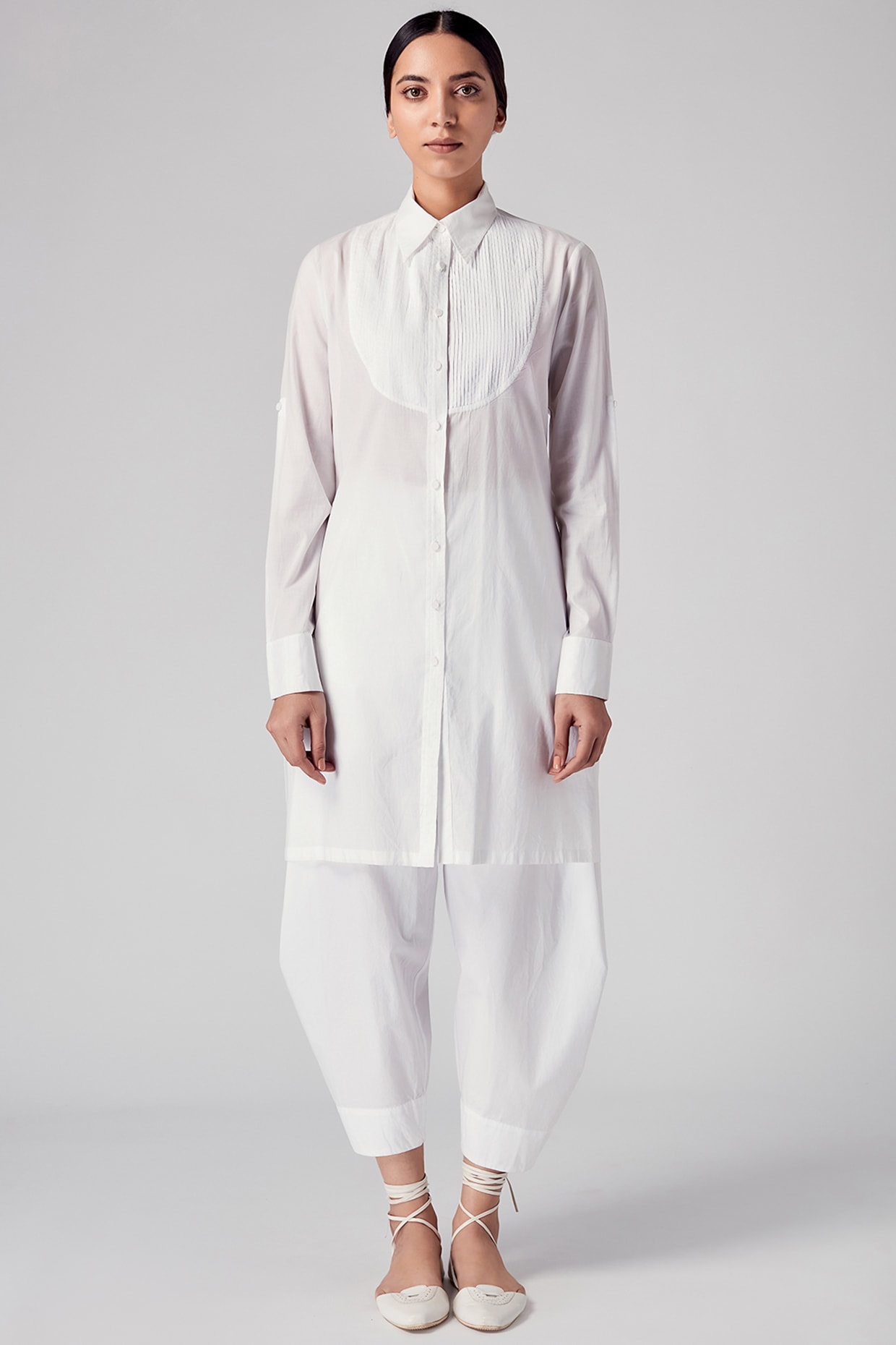 Ishnya Salwar Suits and Sets  Buy Ishnya Kudi With A Swag  Lucknowi  Kurta With Tulip Pants 20  Off White Set of 2 Online  Nykaa Fashion