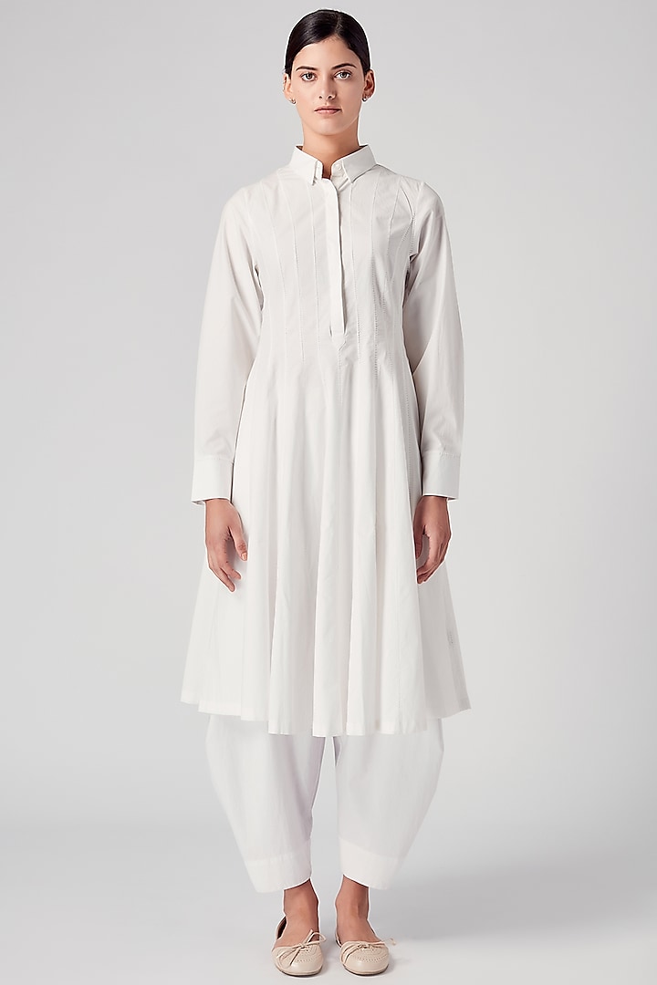 White Paneled Tunic by Rajesh Pratap Singh