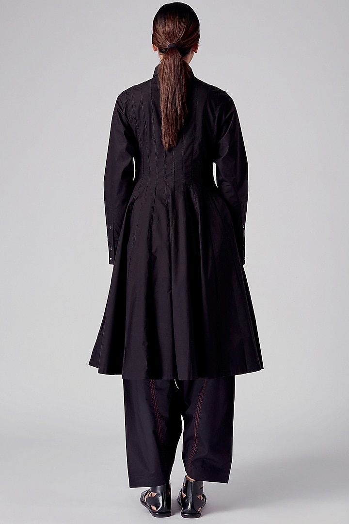 Black Paneled Tunic by Rajesh Pratap Singh at Pernia's Pop Up Shop