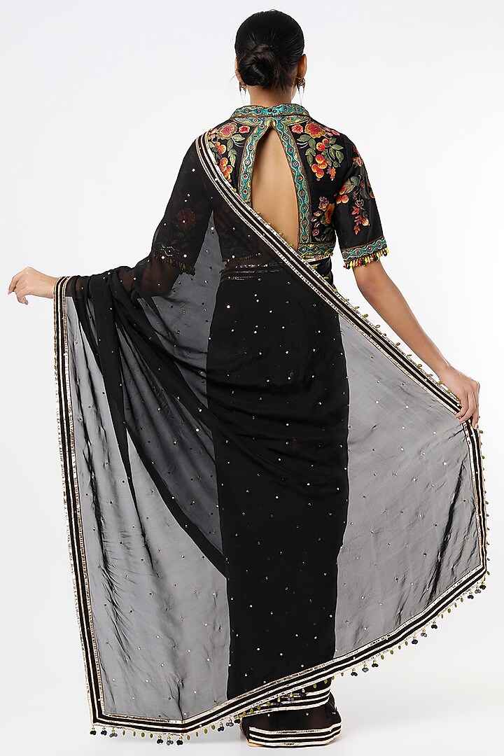 Black Hand Embroidered Party Wear Saree Set by Roopa Sharma at Pernia's Pop Up Shop