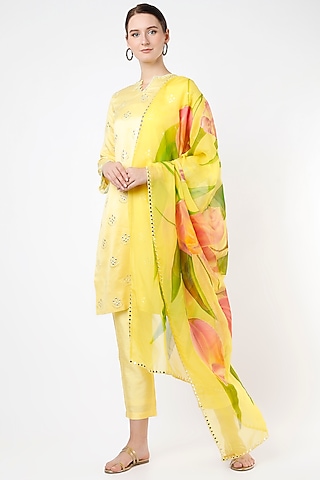 Yellow Kurta Set With Mirror Work by Roopa Sharma