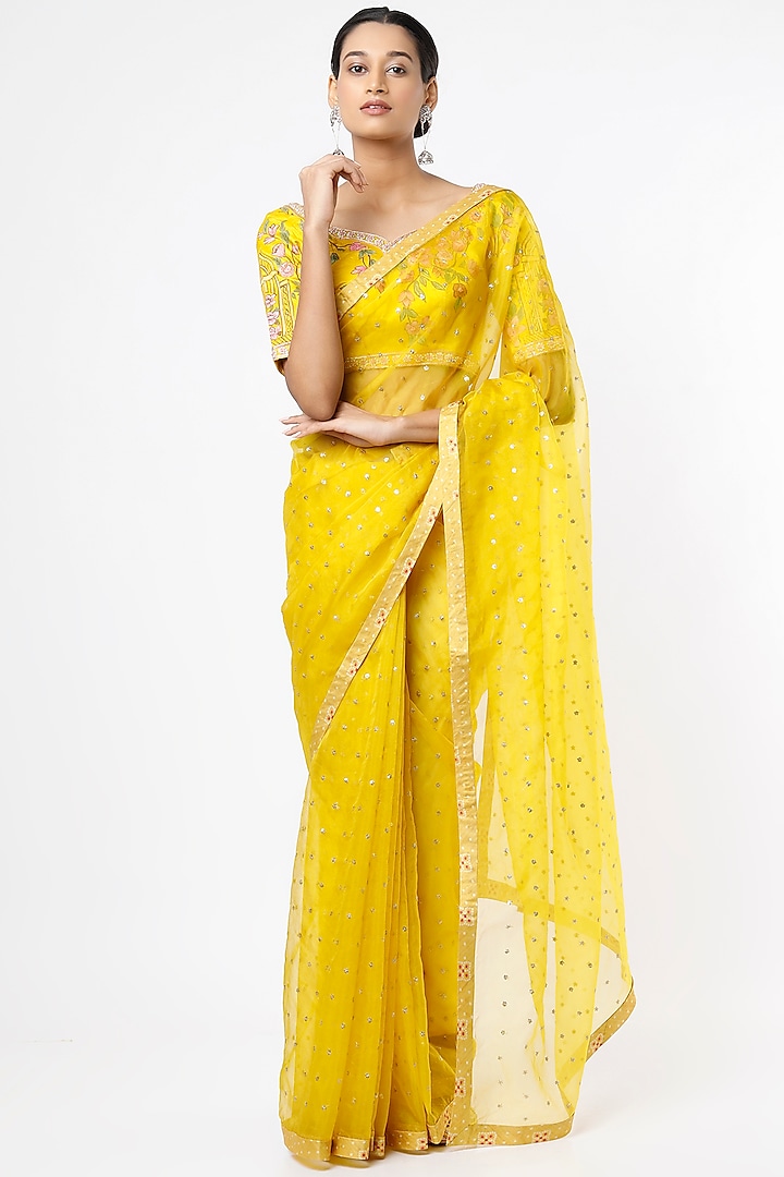Dandelion Yellow Hand-Painted Saree Set by Roopa Sharma