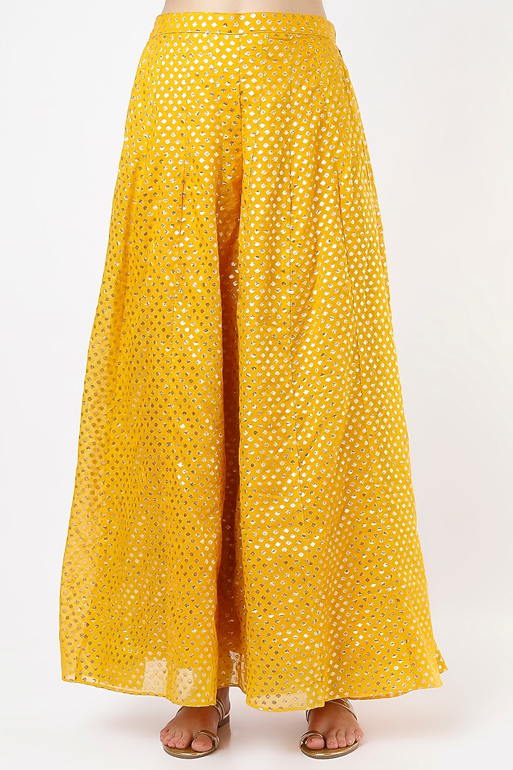 Mustard Chanderi Kurta Set by Roopa Sharma at Pernia's Pop Up Shop