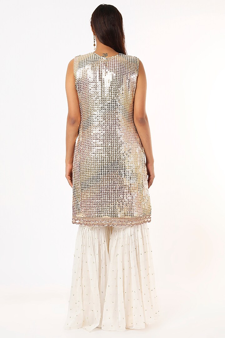 Off-White Sequins Embroidered Kurta Set by Roopa Sharma at Pernia's Pop Up Shop