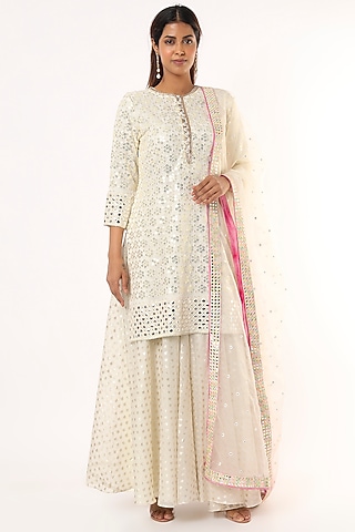 White Embroidered Kurta Set by Roopa Sharma